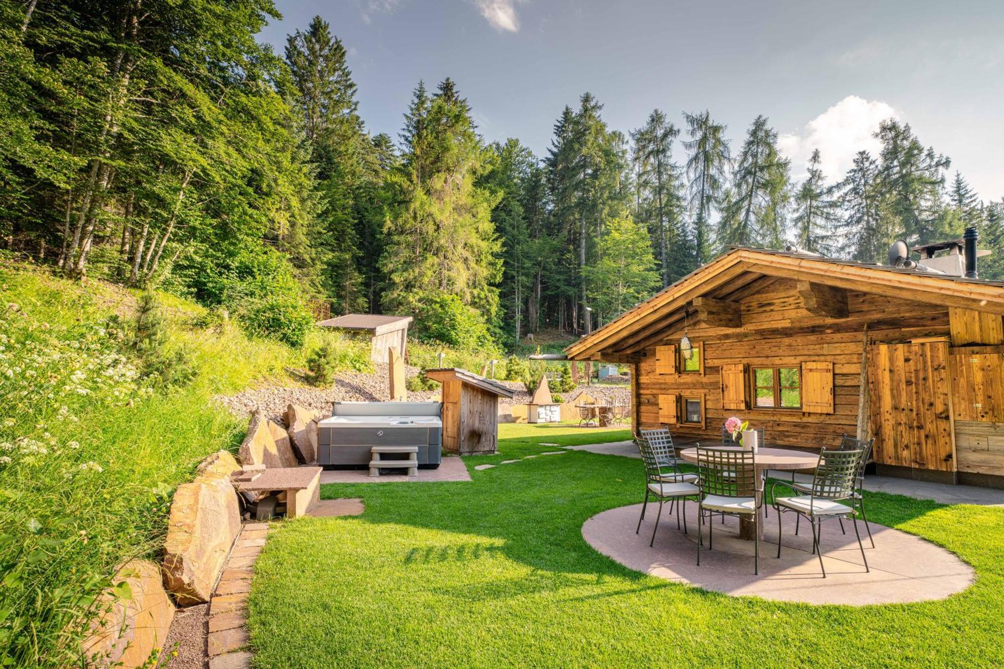 La Mendola Alm Chalet Villa Exterior photo